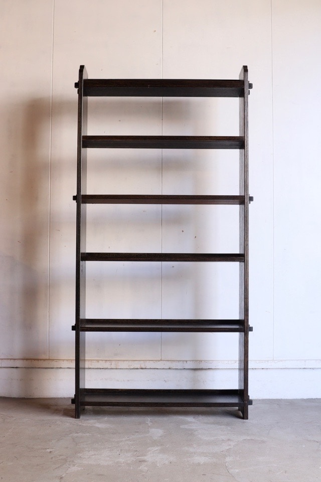 ［yamaka家具、古物、当時もの］くさび棚/5段 yamaka家具、古物、当時もの］くさび棚/5段 くさびの本棚 | 全て