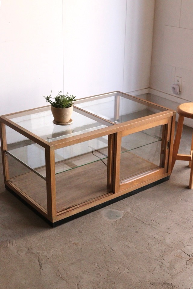 古家具　ガラスケース ガラスケース | 全ての商品 - 古家具古道具 そうすけ