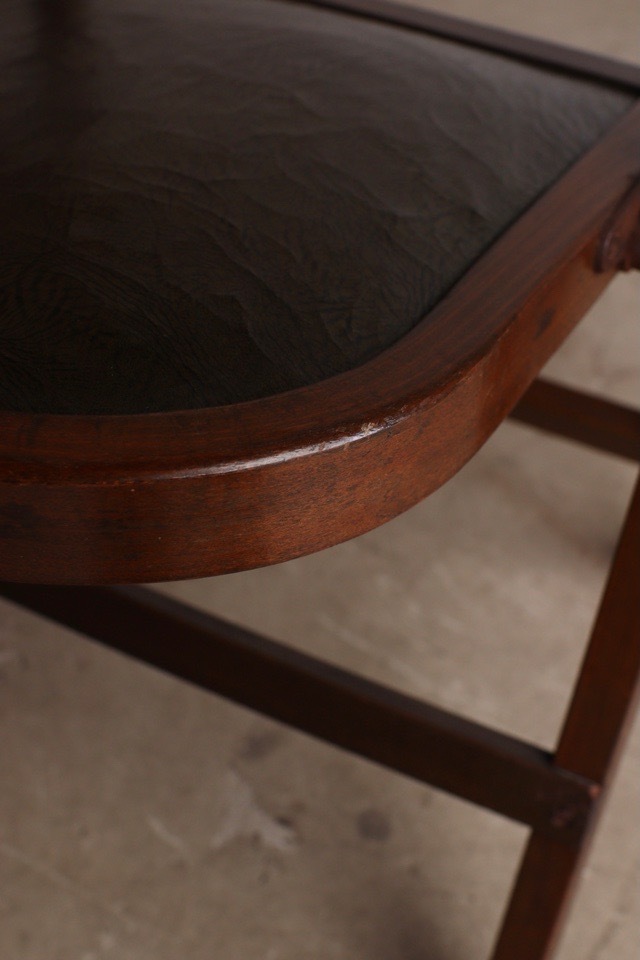 折りたたみ椅子