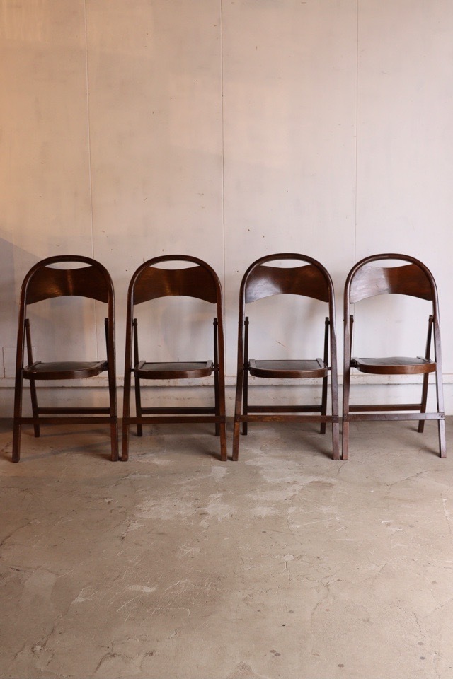 折りたたみ椅子