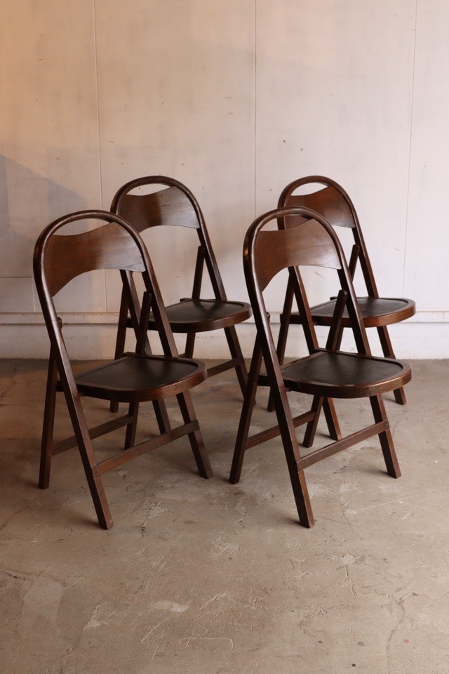 折りたたみ椅子