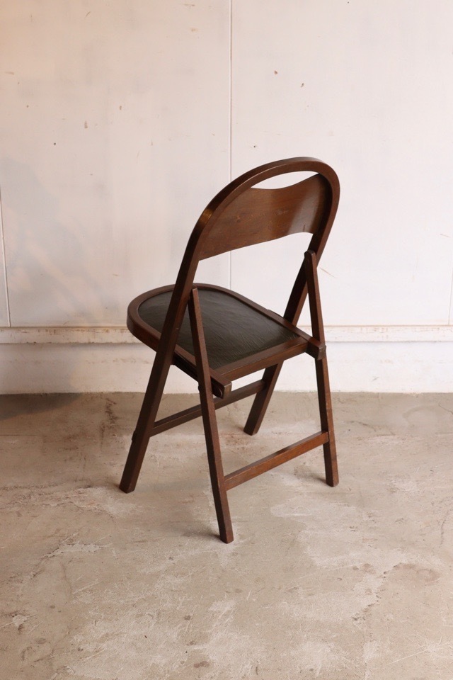 折りたたみ椅子