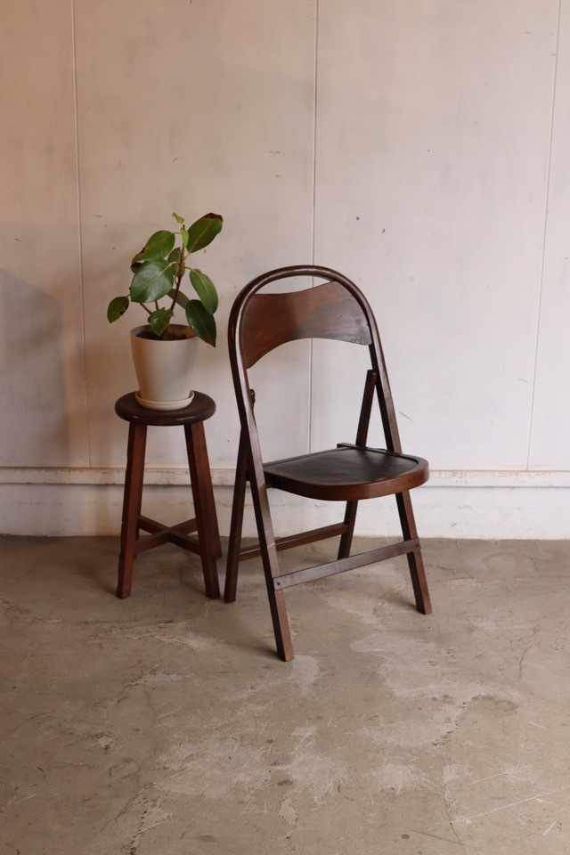 折りたたみ椅子