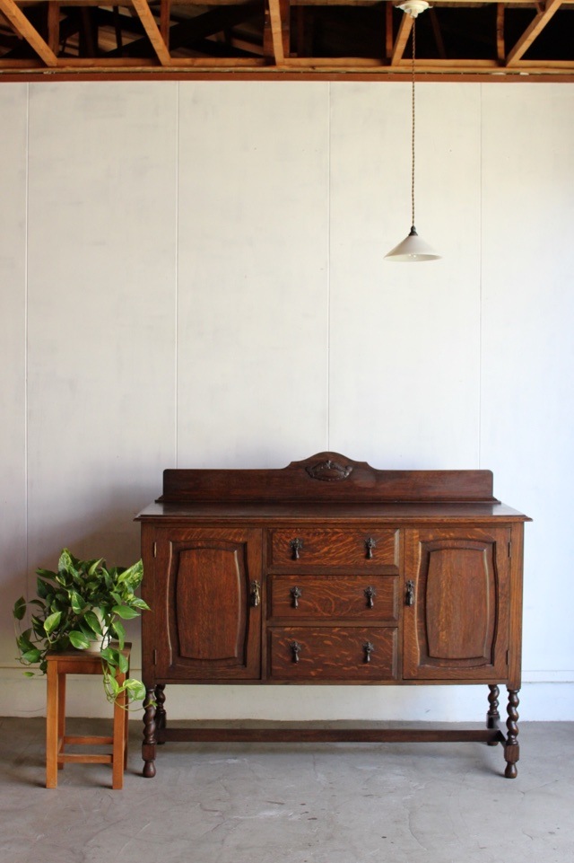 古いガラス戸棚×木製小引き出し3杯　ローチェスト　ローボード　古家具 楽天市場】キャビネット アンティーク調 桐製 ガラス扉 幅60cm