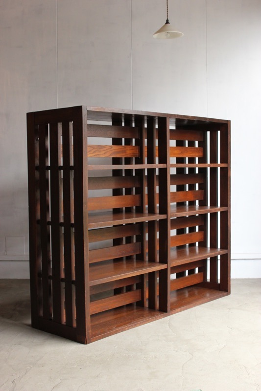 両面使える大きな本棚 | 全ての商品 - 古家具古道具 そうすけ