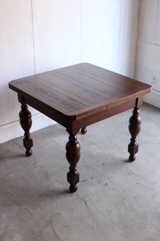 エクステンションテーブル