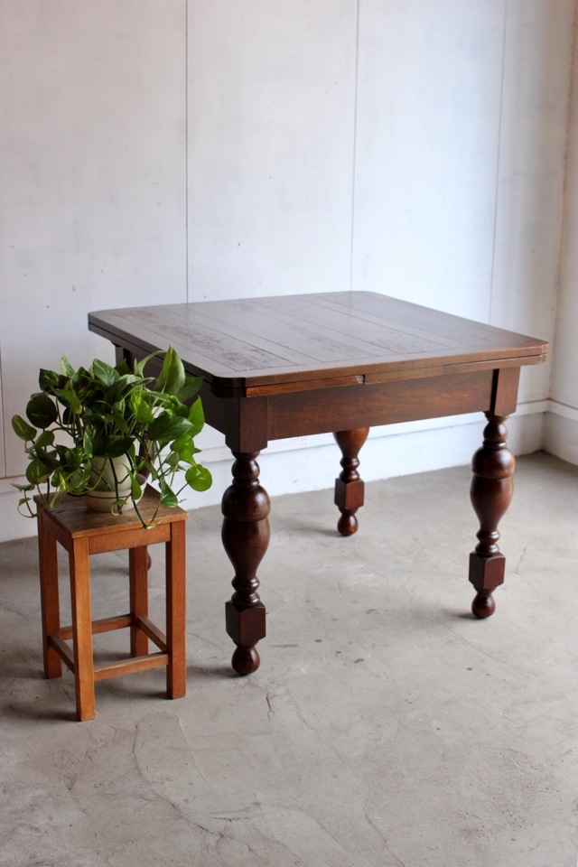 エクステンションテーブル