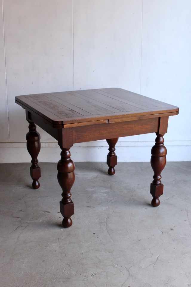 エクステンションテーブル