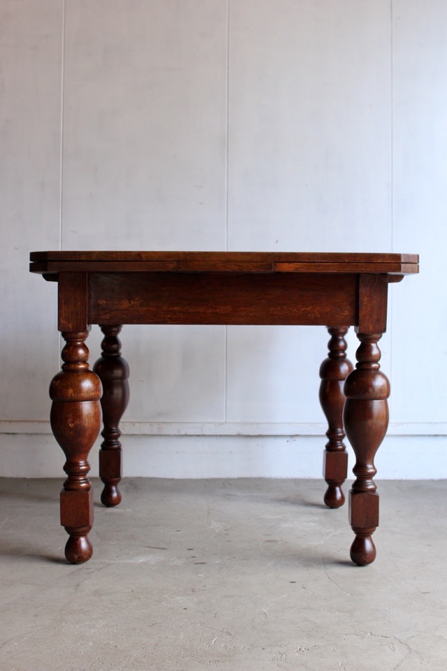 エクステンションテーブル