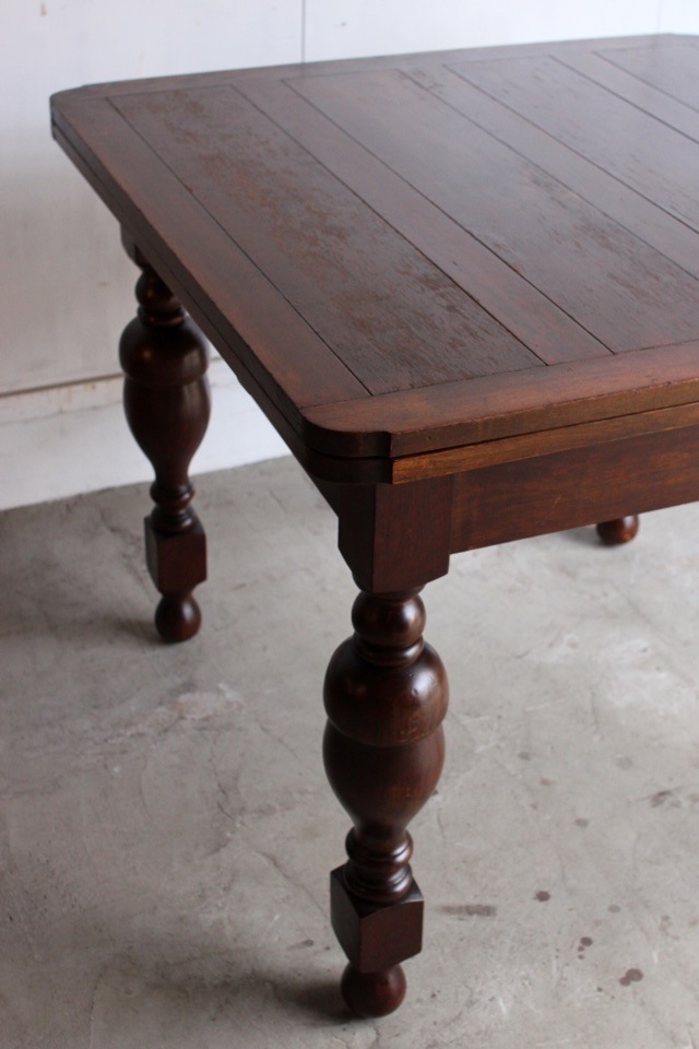 エクステンションテーブル