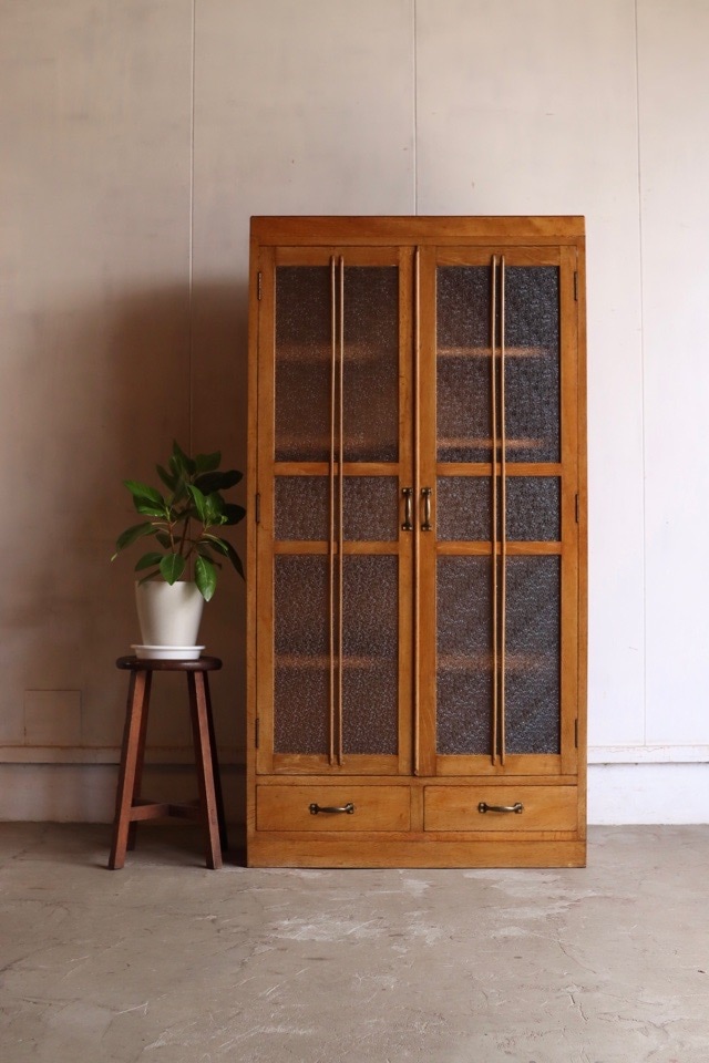 ダイヤガラスの戸棚 | 全ての商品 - 古家具古道具 そうすけ