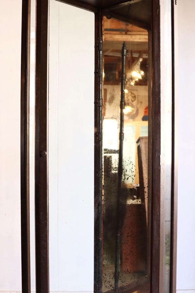 ガラスショーケース　