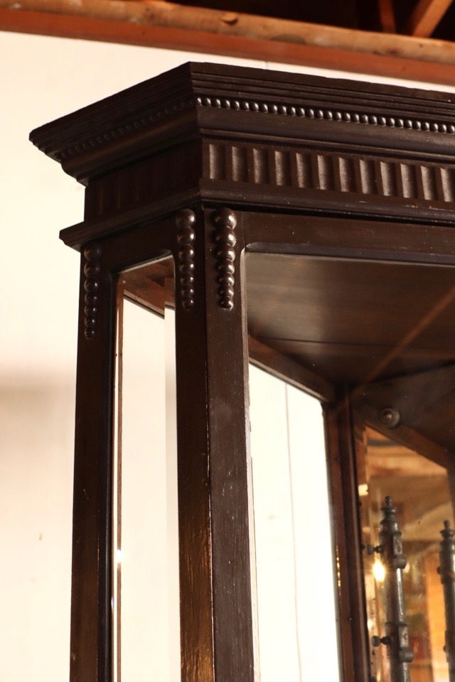 ガラスショーケース　