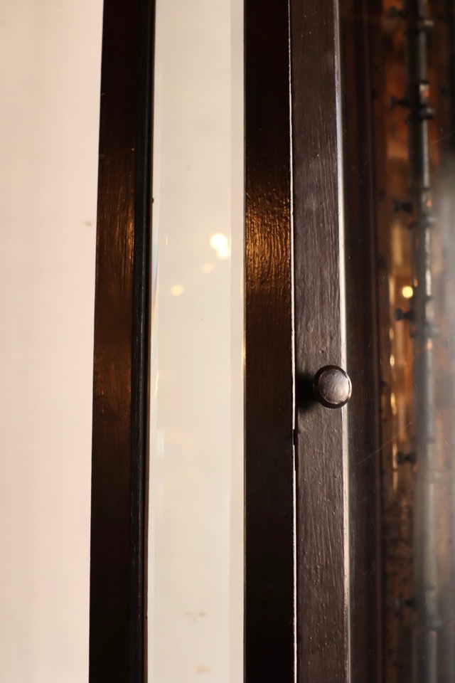 ガラスショーケース　