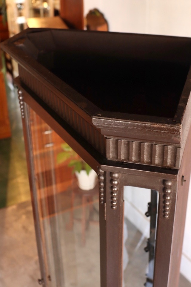 ガラスショーケース　