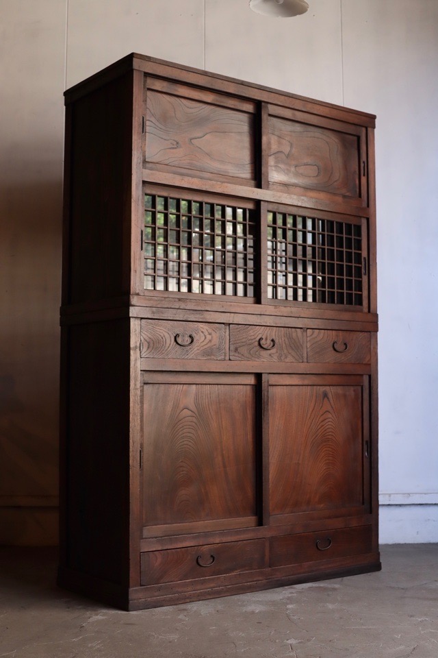 【化粧面と引戸のみ】水屋箪笥 リメイク 素材 和箪笥 骨董 アンティーク 化粧面と引戸のみ】水屋箪笥 リメイク 素材 和箪笥 骨董 アンティーク