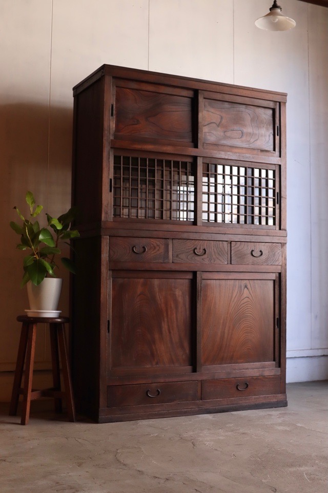 両面水屋箪笥 | 全ての商品 - 古家具古道具 そうすけ