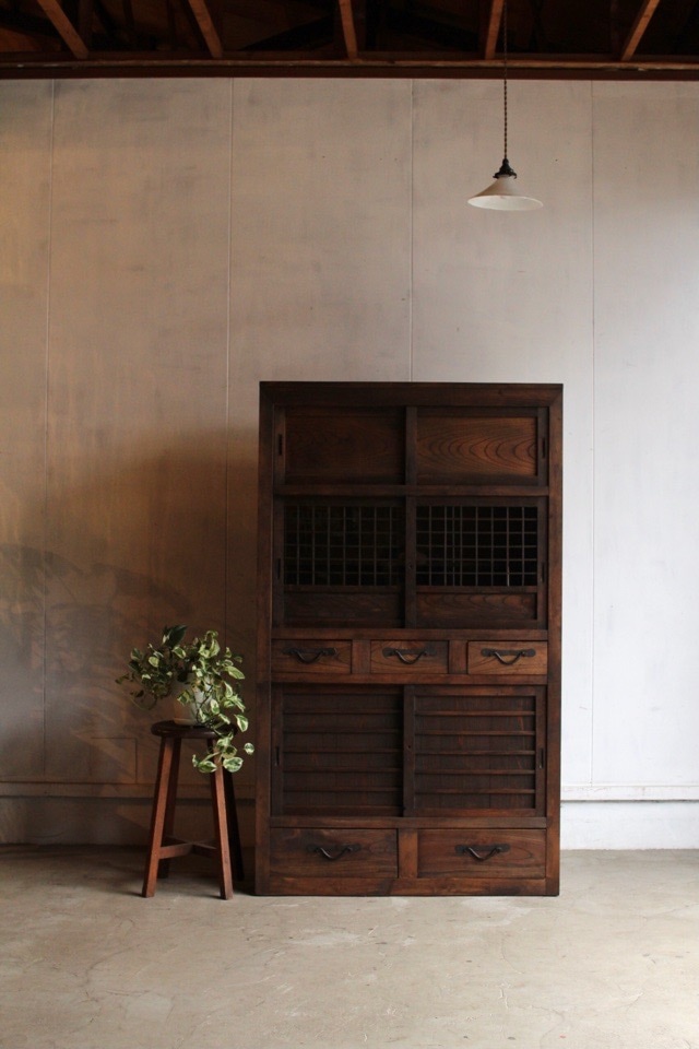 水屋箪笥 | 全ての商品 - 古家具古道具 そうすけ
