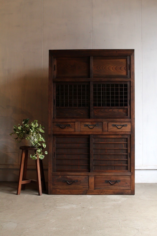 水屋箪笥 | 全ての商品 - 古家具古道具 そうすけ
