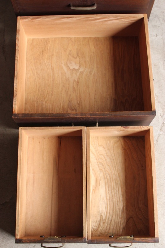 小引出し(5杯）