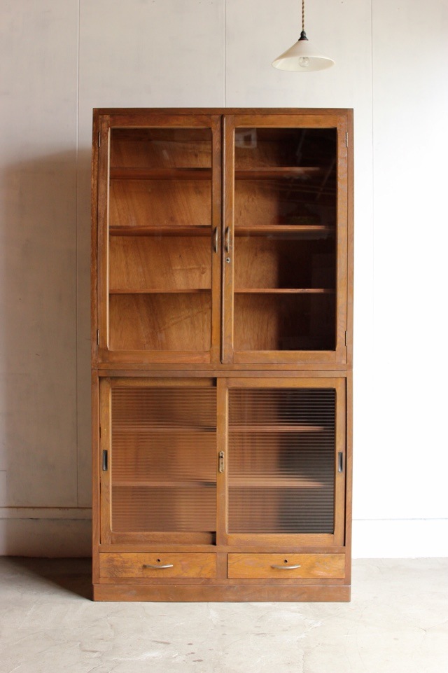 ガラス戸棚 | 全ての商品 - 古家具古道具 そうすけ