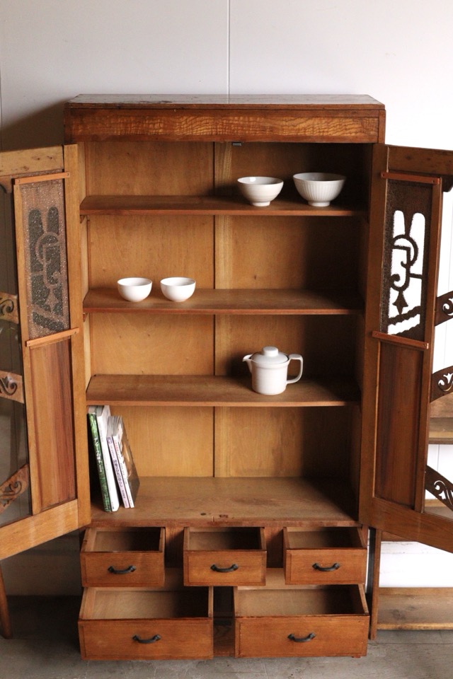 ガラス戸棚 | 全ての商品 - 古家具古道具 そうすけ