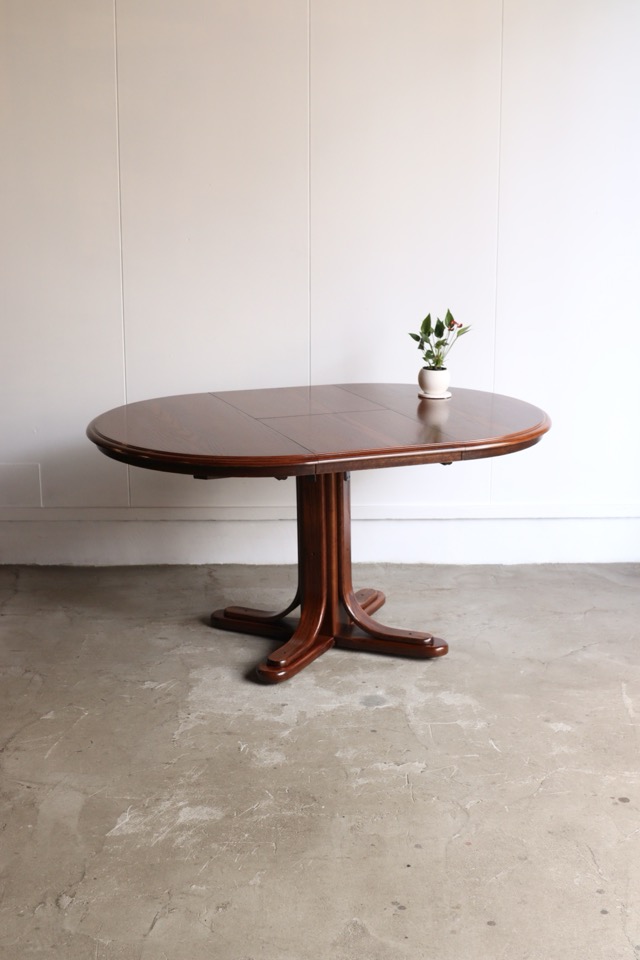 エクステンションテーブル