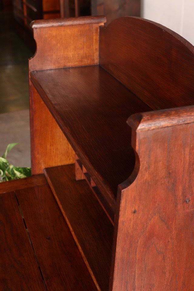 ライティングデスク