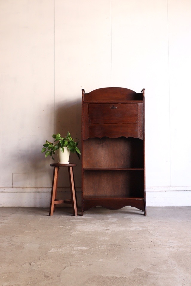 ライティングデスク