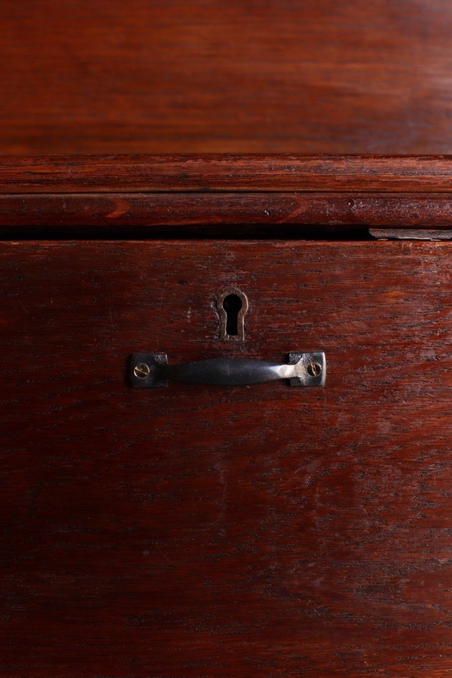 ライティングデスク