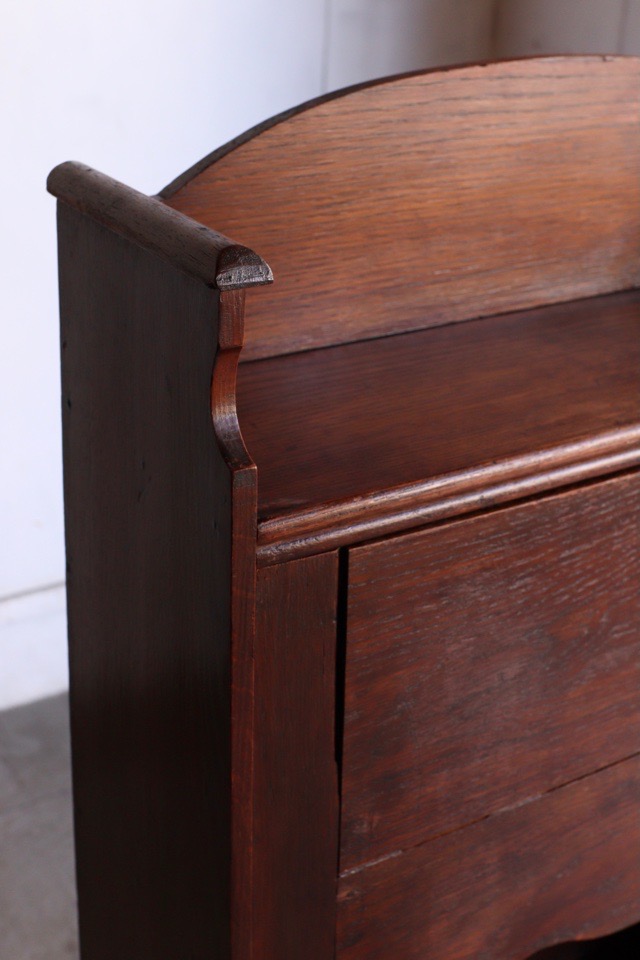 ライティングデスク