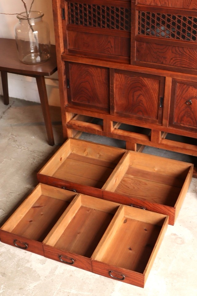 江戸〜明治『大型 』時代箪笥 水屋箪笥 和家具 古民家② 水屋箪笥 | 全ての商品 - 古家具古道具 そうすけ