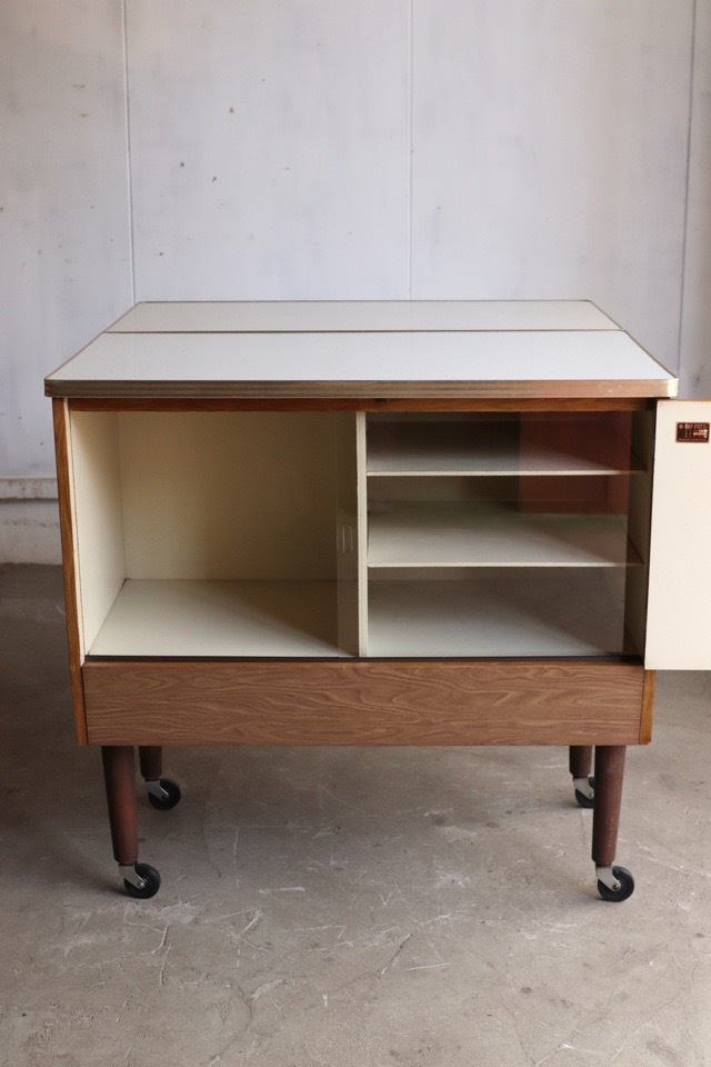 テーブルワゴン