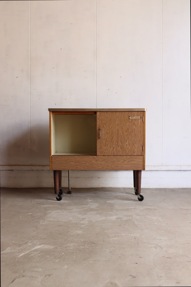 テーブルワゴン