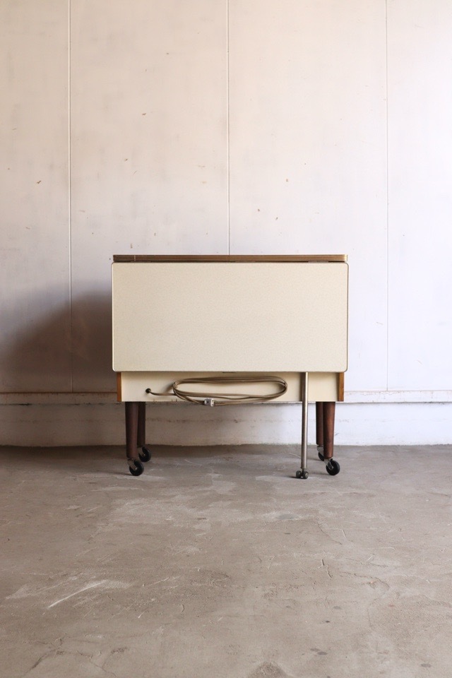 テーブルワゴン