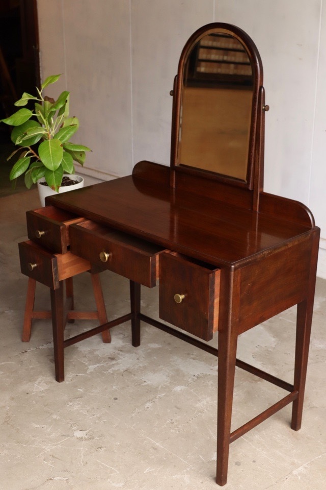 ドレッサー | 全ての商品 - 古家具古道具 そうすけ