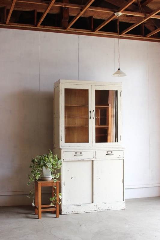 ガラス戸棚 | 全ての商品 - 古家具古道具 そうすけ