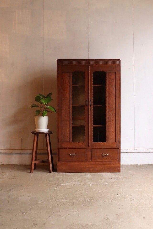 ガラス戸棚 | 全ての商品 - 古家具古道具 そうすけ