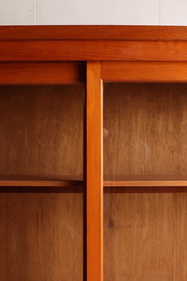 食器棚 レトロガラス戸棚 古家具 収納棚 149380850_o3.jpg?