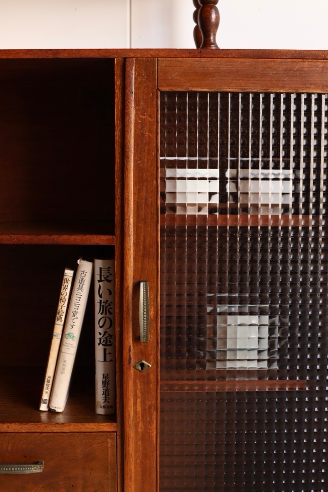 ガラス戸棚 | 全ての商品 - 古家具古道具 そうすけ