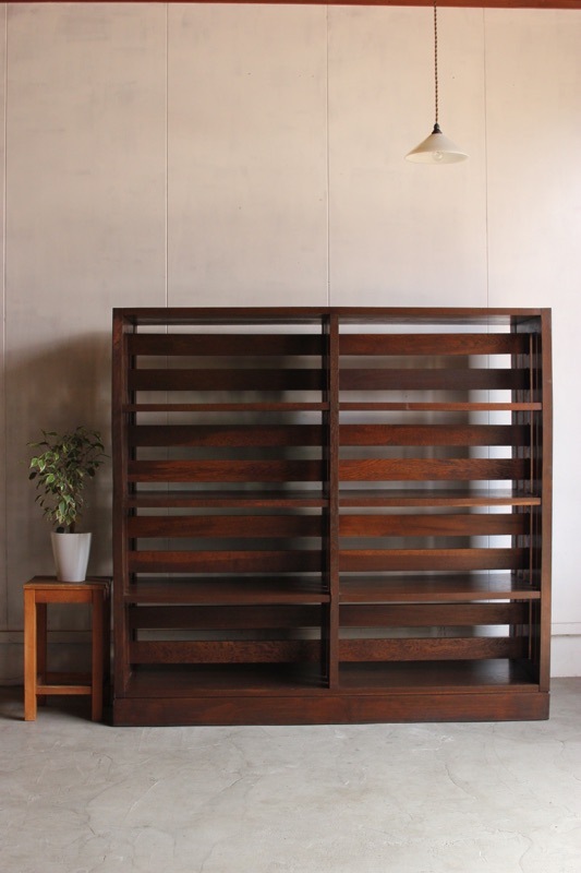 両面使える大きな本棚 | 全ての商品 - 古家具古道具 そうすけ