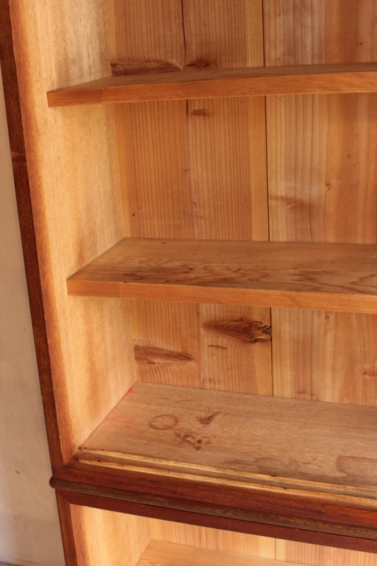 モールガラスの水屋箪笥 | 全ての商品 - 古家具古道具 そうすけ