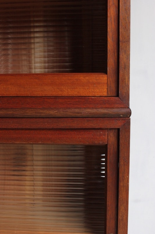 モールガラスの水屋箪笥 | 全ての商品 - 古家具古道具 そうすけ