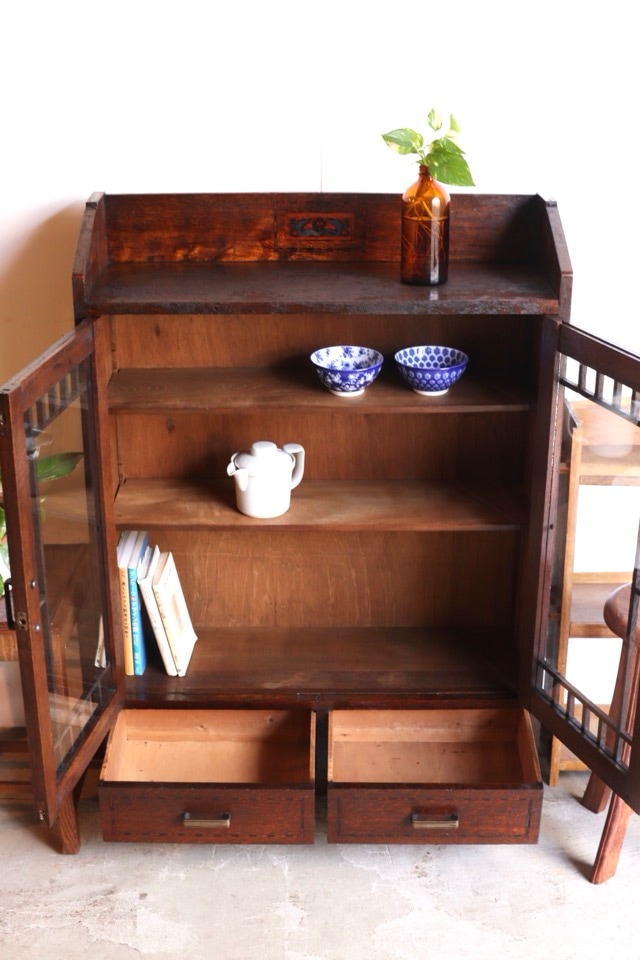 ガラス戸棚 | 全ての商品 - 古家具古道具 そうすけ