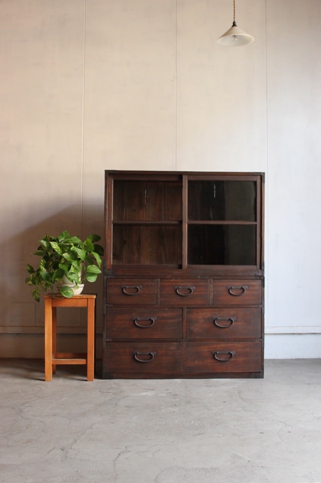 ガラス引戸棚 | 全ての商品 - 古家具古道具 そうすけ