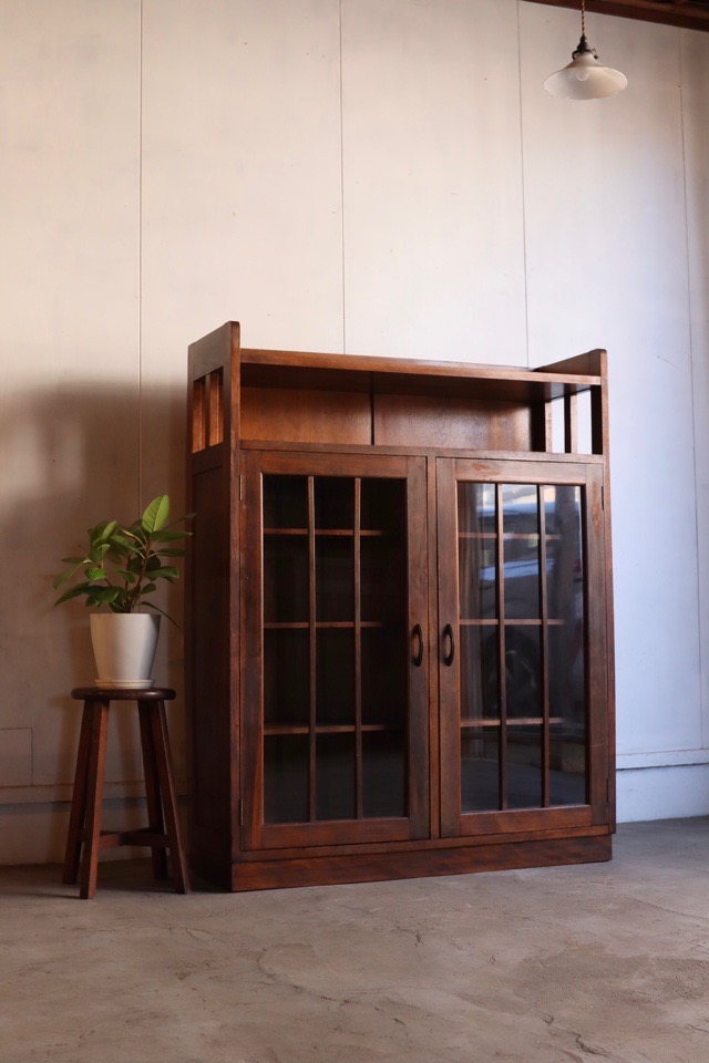 ガラス戸棚 | 全ての商品 - 古家具古道具 そうすけ