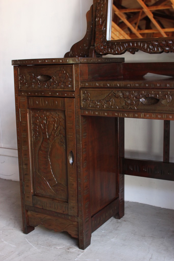 軽井沢彫ドレッサー(スツール付)