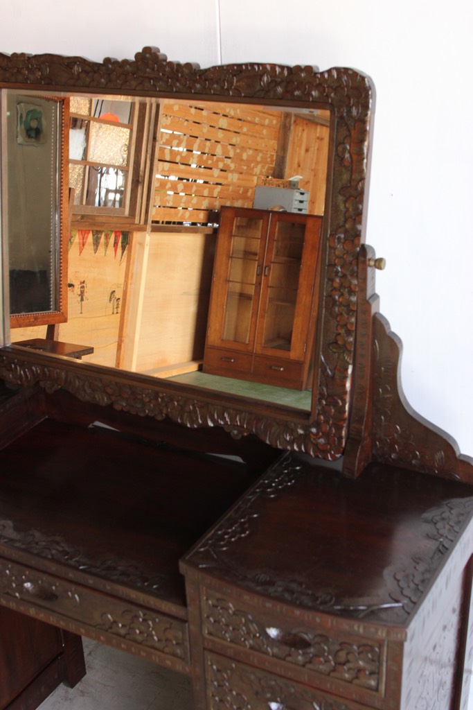 軽井沢彫ドレッサー(スツール付)