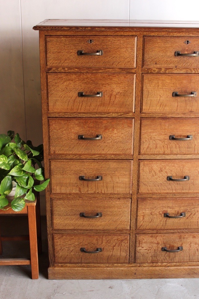 木製引き出し 12杯 12杯の引出し | 全ての商品 - 古家具古道具 そうすけ