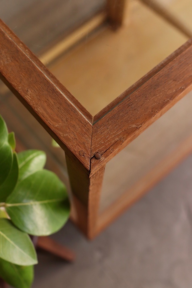 ガラスケース ショーケース 木製 ゆらゆらガラス レトロ アンティーク